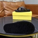 2025年9月20日入荷新品FENDIカジュアルシューズ/スニーカー｜メンズ靴人気本革製ギフト/誕生日/TL工場