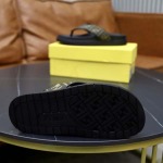 2025年9月20日入荷新品FENDIカジュアルシューズ/スニーカー｜メンズ靴人気本革製ギフト/誕生日/TL工場