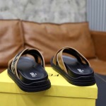 2025年9月20日入荷新品FENDIカジュアルシューズ/スニーカー｜メンズ靴人気本革製ギフト/誕生日/TL工場