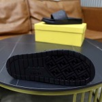 2025年9月20日入荷新品FENDIカジュアルシューズ/スニーカー｜メンズ靴人気本革製ギフト/誕生日/TL工場