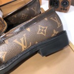 2025年9月20日入荷新品Louis Vuittonカジュアルシューズ/スニーカー｜メンズ靴人気本革製ギフト/誕生日/TL工場