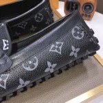 2025年9月20日入荷新品Louis Vuittonカジュアルシューズ/スニーカー｜メンズ靴人気本革製ギフト/誕生日/TL工場