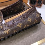 2025年9月20日入荷新品Louis Vuittonカジュアルシューズ/スニーカー｜メンズ靴人気本革製ギフト/誕生日/TL工場