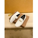 2025年9月22日入荷新品Versaceカジュアルシューズ/スニーカー｜メンズ靴人気本革製ギフト/誕生日/TL工場