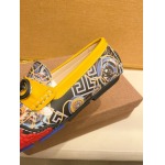 2025年9月22日入荷新品Versaceカジュアルシューズ/スニーカー｜メンズ靴人気本革製ギフト/誕生日/TL工場