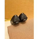 2025年9月22日入荷新品Gucciカジュアルシューズ/スニーカー｜メンズ靴人気本革製ギフト/誕生日/TL工場