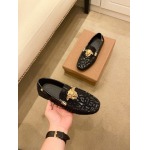 2025年9月22日入荷新品Versaceカジュアルシューズ/スニーカー｜メンズ靴人気本革製ギフト/誕生日/TL工場