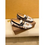 2025年9月22日入荷新品Gucciカジュアルシューズ/スニーカー｜メンズ靴人気本革製ギフト/誕生日/TL工場