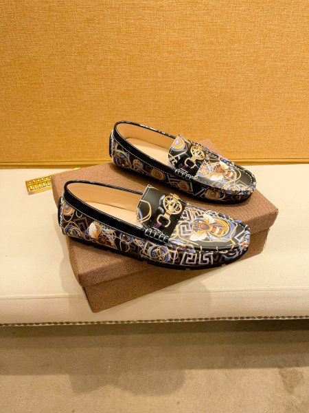 2025年9月22日入荷新品Gucciカジュアルシューズ/ス...