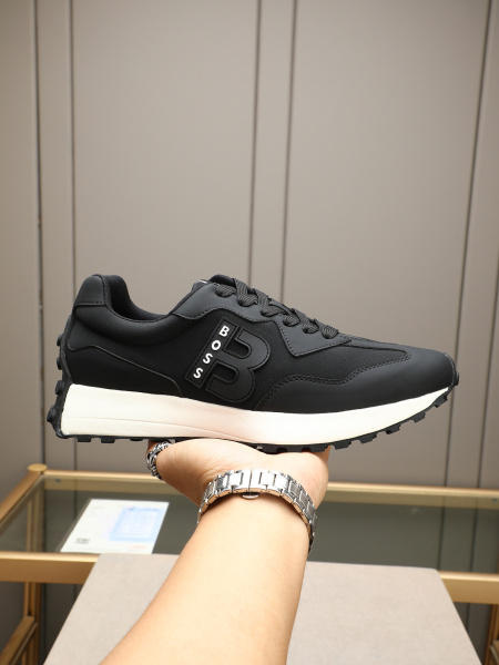 2025年9月22日入荷新品Bossカジュアルシューズ/スニ...
