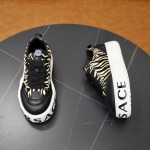 2025年9月22日入荷新品Versaceカジュアルシューズ/スニーカー｜メンズ靴人気本革製ギフト/誕生日/TL工場