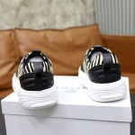 2025年9月22日入荷新品Versaceカジュアルシューズ/スニーカー｜メンズ靴人気本革製ギフト/誕生日/TL工場