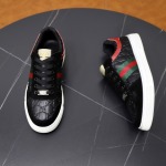 2025年9月22日入荷新品GUCCIカジュアルシューズ/スニーカー｜メンズ靴人気本革製ギフト/誕生日/TL工場