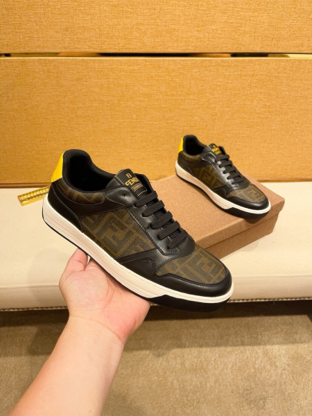 2025年9月22日入荷新品Fendiカジュアルシューズ/ス...