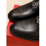 2025年9月22日入荷新品Ferragamoカジュアルシューズ/スニーカー｜メンズ靴人気本革製ギフト/誕生日/TL工場