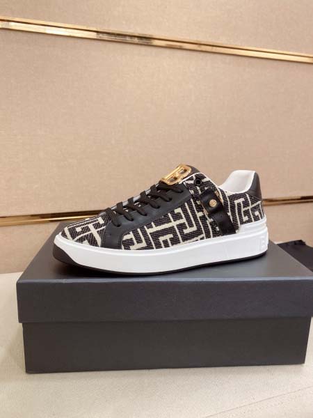 2025年9月22日入荷新品Balmainカジュアルシューズ...