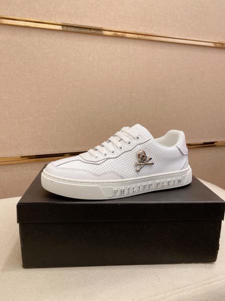 2025年9月22日入荷新品Ferragamoカジュアルシュ...