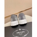 2025年9月22日入荷新品Pradaカジュアルシューズ/スニーカー｜メンズ靴人気本革製ギフト/誕生日/TL工場
