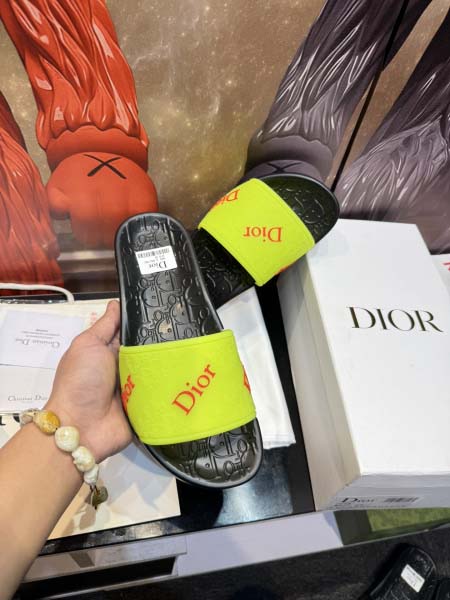 2025年9月22日入荷新品Diorカジュアルシューズ/スニ...