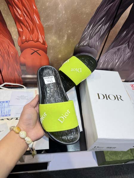 2025年9月22日入荷新品Diorカジュアルシューズ/スニ...