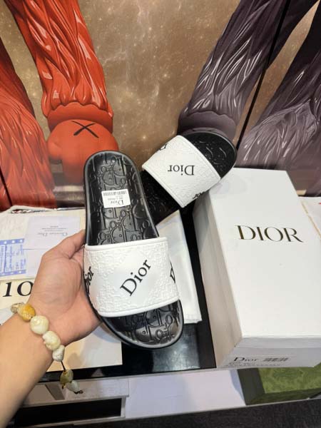 2025年9月22日入荷新品Diorカジュアルシューズ/スニ...