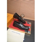 2025年9月22日入荷新品Louis Vuittonカジュアルシューズ/スニーカー｜メンズ靴人気本革製ギフト/誕生日/TL工場