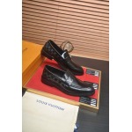 2025年9月22日入荷新品Louis Vuittonカジュアルシューズ/スニーカー｜メンズ靴人気本革製ギフト/誕生日/TL工場