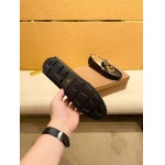 2025年9月22日入荷新品Gucciカジュアルシューズ/スニーカー｜メンズ靴人気本革製ギフト/誕生日/TL工場