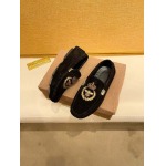 2025年9月22日入荷新品Gucciカジュアルシューズ/スニーカー｜メンズ靴人気本革製ギフト/誕生日/TL工場