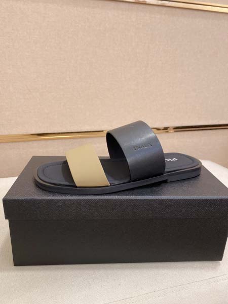 2025年9月23日入荷新品PRADAカジュアルシューズ/ス...