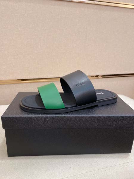 2025年9月23日入荷新品PRADAカジュアルシューズ/ス...