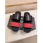 2025年9月23日入荷新品PRADAカジュアルシューズ/スニーカー｜メンズ靴人気本革製ギフト/誕生日/TL工場