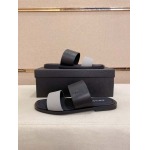 2025年9月23日入荷新品PRADAカジュアルシューズ/スニーカー｜メンズ靴人気本革製ギフト/誕生日/TL工場