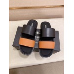 2025年9月23日入荷新品PRADAカジュアルシューズ/スニーカー｜メンズ靴人気本革製ギフト/誕生日/TL工場