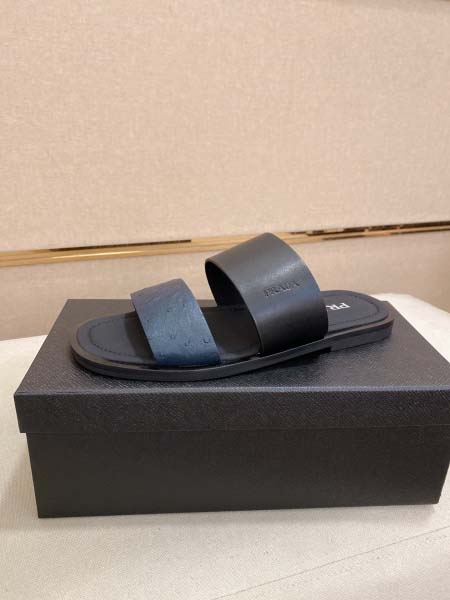 2025年9月23日入荷新品PRADAカジュアルシューズ/ス...