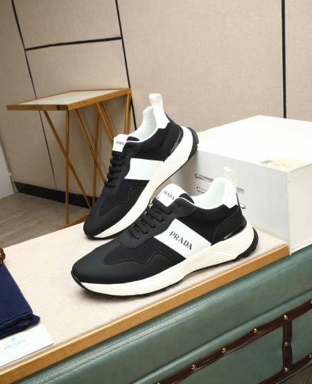 2025年9月23日入荷新品Pradaカジュアルシューズ/ス...