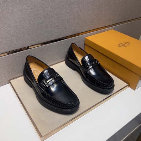 2025年9月23日入荷新品Todsカジュアルシューズ/スニ...