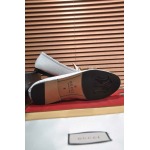 2025年9月23日入荷新品GUCCIカジュアルシューズ/スニーカー｜メンズ靴人気本革製ギフト/誕生日/TL工場