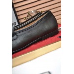 2025年9月23日入荷新品GUCCIカジュアルシューズ/スニーカー｜メンズ靴人気本革製ギフト/誕生日/TL工場