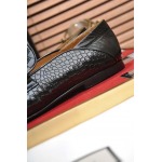 2025年9月23日入荷新品GUCCIカジュアルシューズ/スニーカー｜メンズ靴人気本革製ギフト/誕生日/TL工場