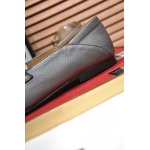 2025年9月23日入荷新品GUCCIカジュアルシューズ/スニーカー｜メンズ靴人気本革製ギフト/誕生日/TL工場