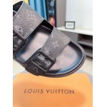 2025年9月23日入荷新品Louis Vuittonカジュアルシューズ/スニーカー｜メンズ靴人気本革製ギフト/誕生日/TL工場