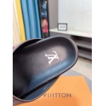 2025年9月23日入荷新品Louis Vuittonカジュアルシューズ/スニーカー｜メンズ靴人気本革製ギフト/誕生日/TL工場