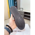 2025年9月23日入荷新品Versace  カジュアルシューズ/スニーカー｜メンズ靴人気本革製ギフト/誕生日/TL工場