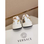 2025年9月23日入荷新品Versace  カジュアルシューズ/スニーカー｜メンズ靴人気本革製ギフト/誕生日/TL工場