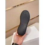 2025年9月23日入荷新品Versace  カジュアルシューズ/スニーカー｜メンズ靴人気本革製ギフト/誕生日/TL工場
