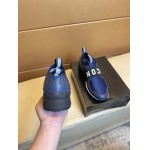 2025年9月23日入荷新品Dsquared2  カジュアルシューズ/スニーカー｜メンズ靴人気本革製ギフト/誕生日/TL工場