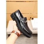 2025年9月23日入荷新品VERSACEカジュアルシューズ/スニーカー｜メンズ靴人気本革製ギフト/誕生日/TL工場