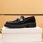 2025年9月23日入荷新品VERSACEカジュアルシューズ/スニーカー｜メンズ靴人気本革製ギフト/誕生日/TL工場