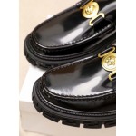 2025年9月23日入荷新品VERSACEカジュアルシューズ/スニーカー｜メンズ靴人気本革製ギフト/誕生日/TL工場